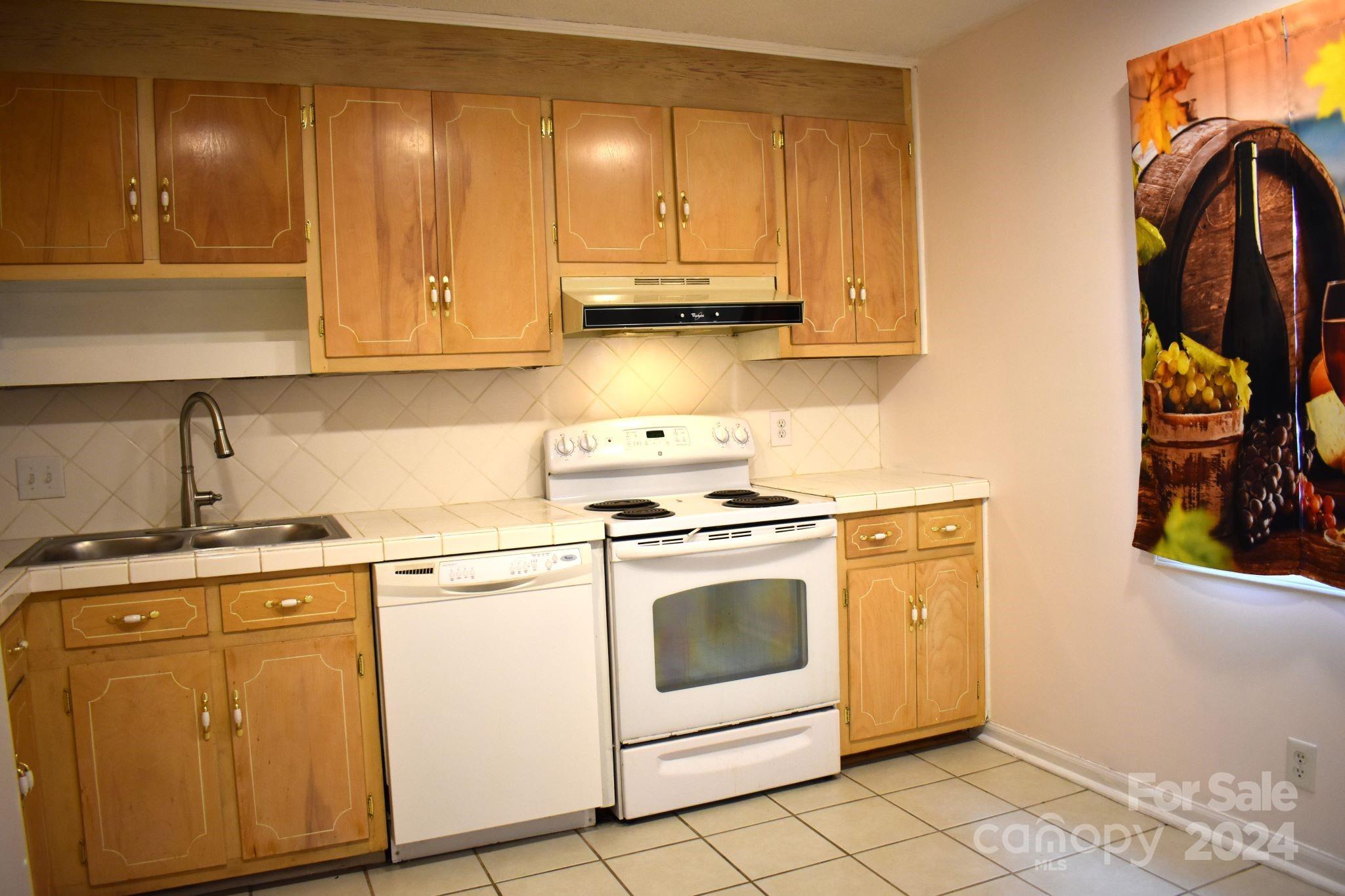 Wiltshire Village - Residential