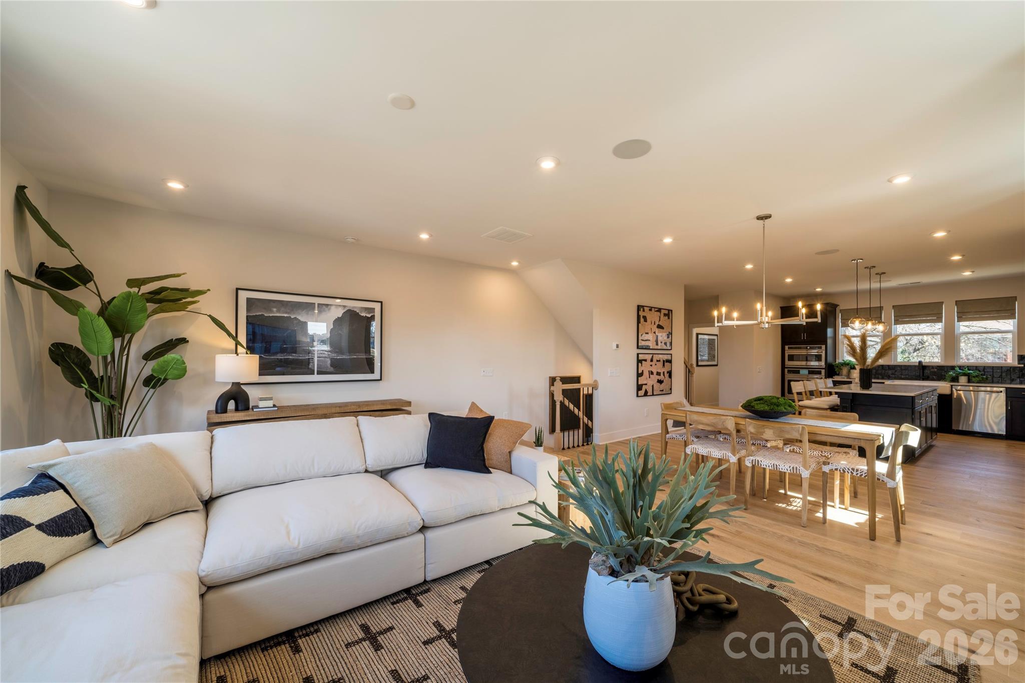 Context at Oakhurst - Residential