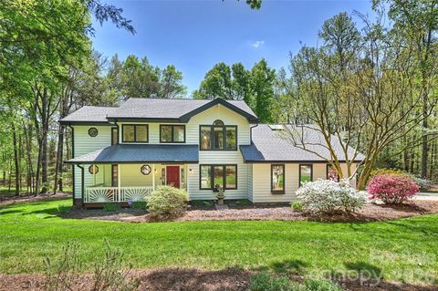 Photo of 2005 Gathering Place, Kannapolis, NC 28081 (MLS # 4365757)