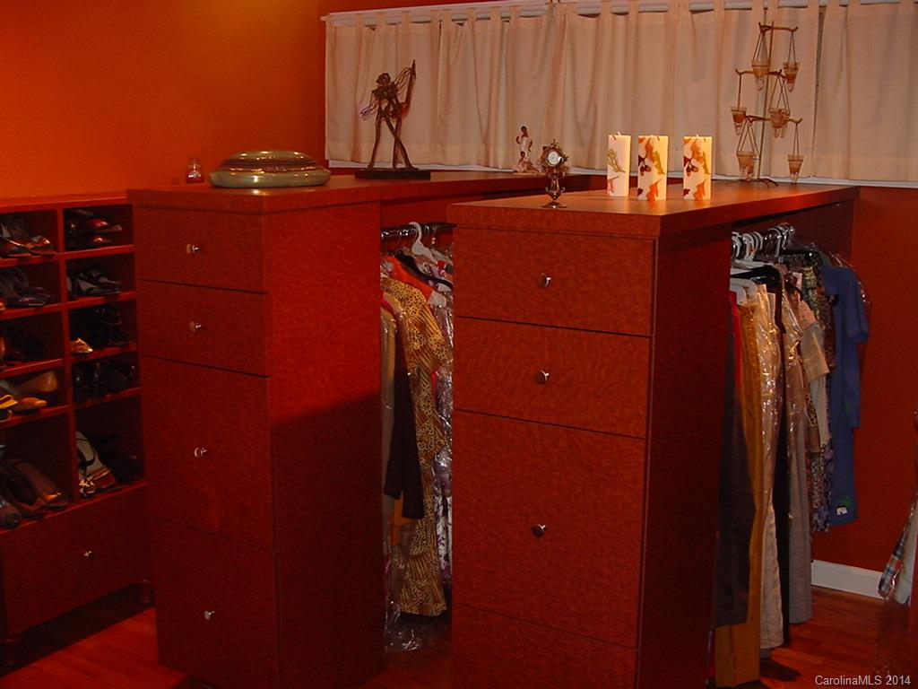 Beverly Woods - Residential