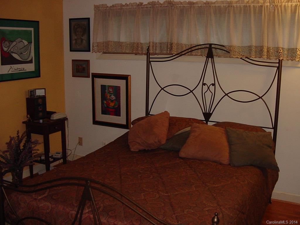 Beverly Woods - Residential