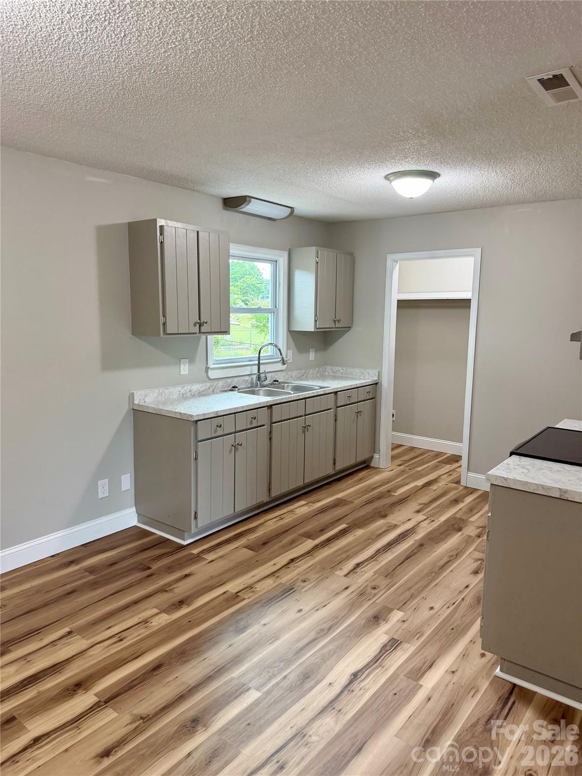 Creekridge - Residential