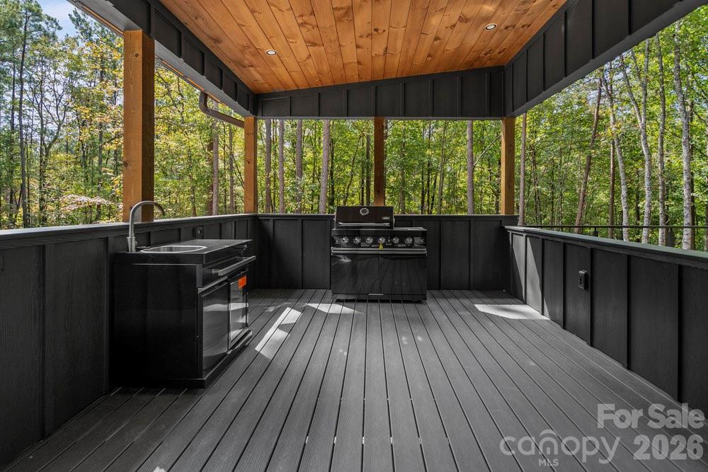 Tongass Ridge - Residential