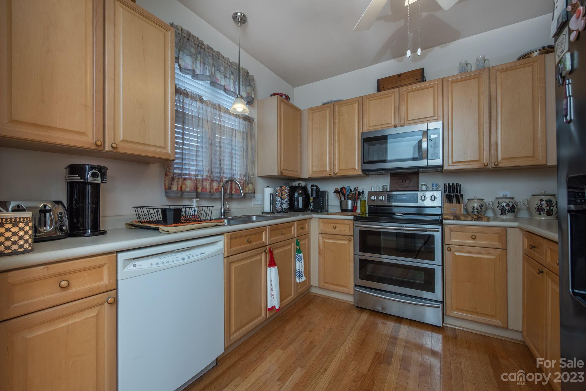 Madison Green - Residential