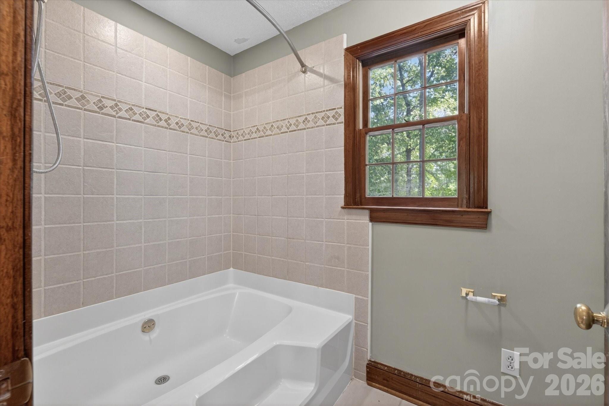 Shannon Woods - Residential