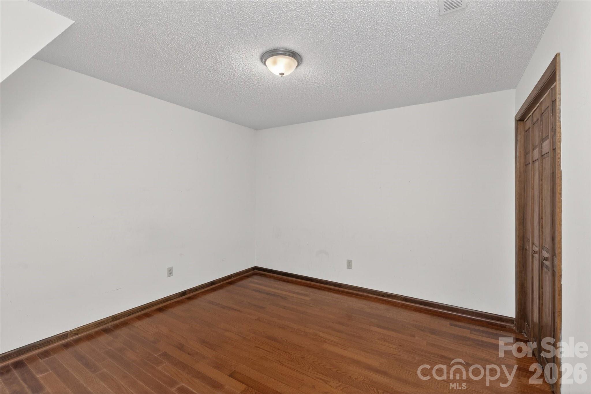 Shannon Woods - Residential