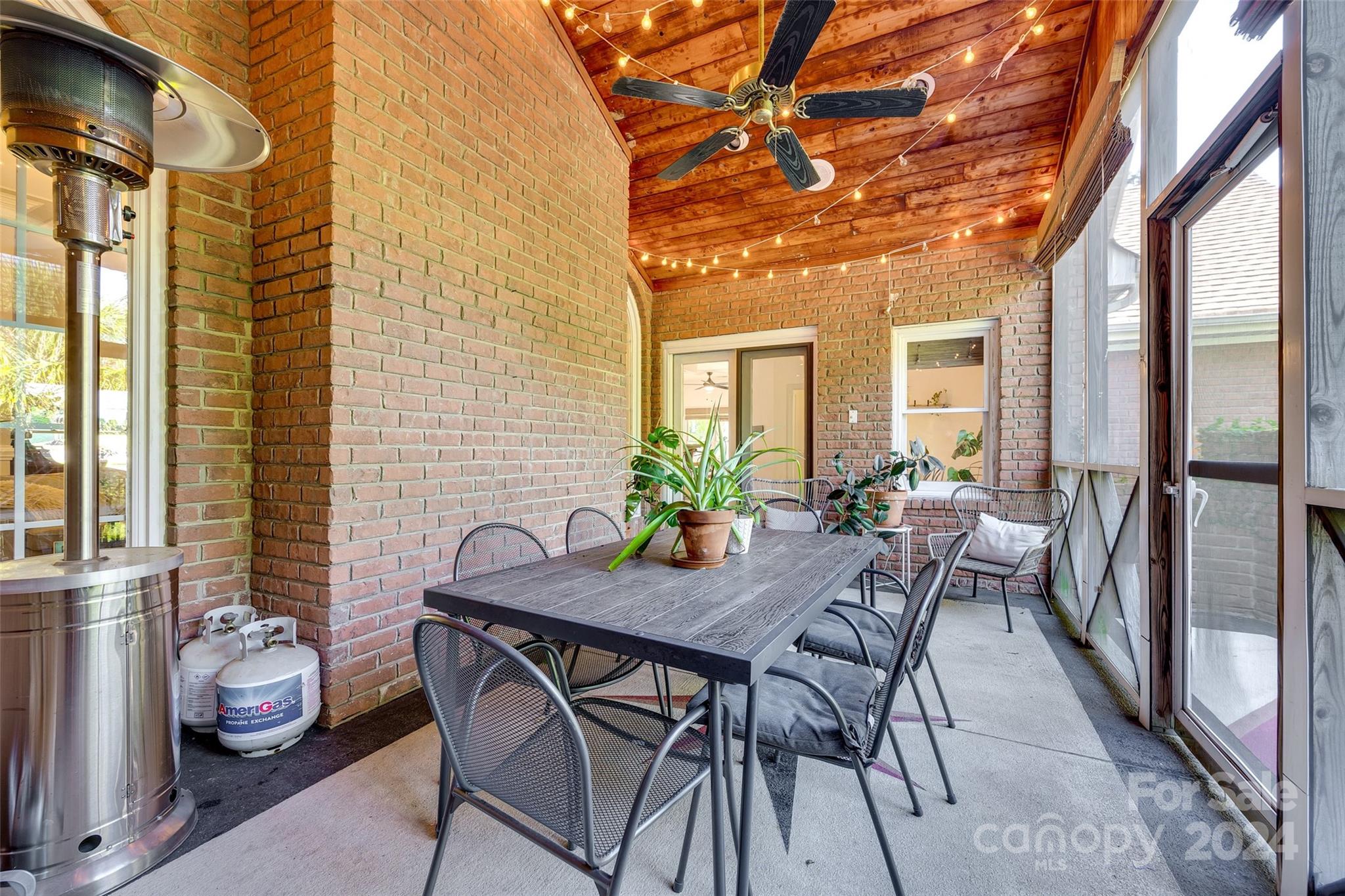 Spring Branch - Residential