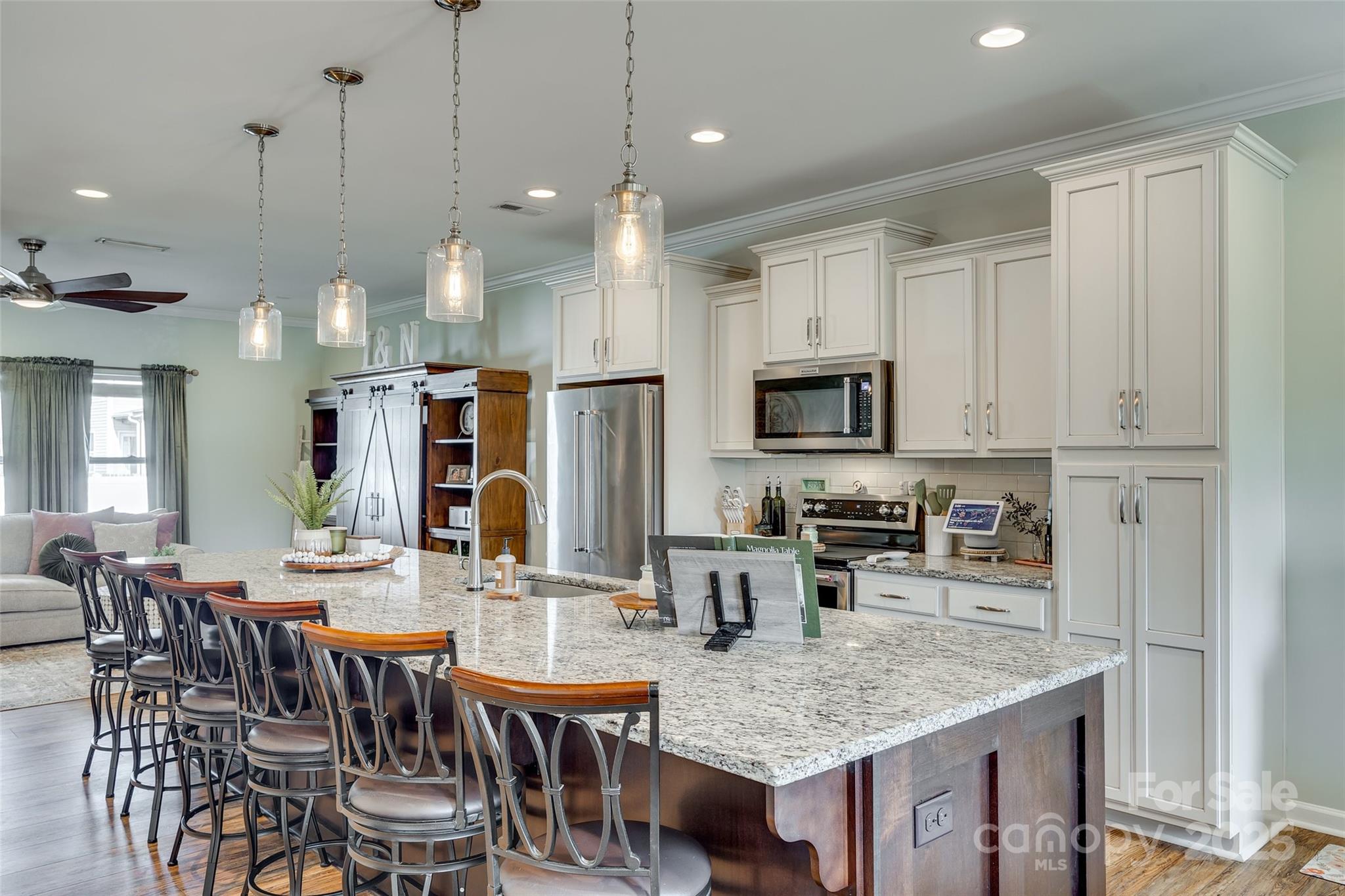 2222 Smoltz Drive