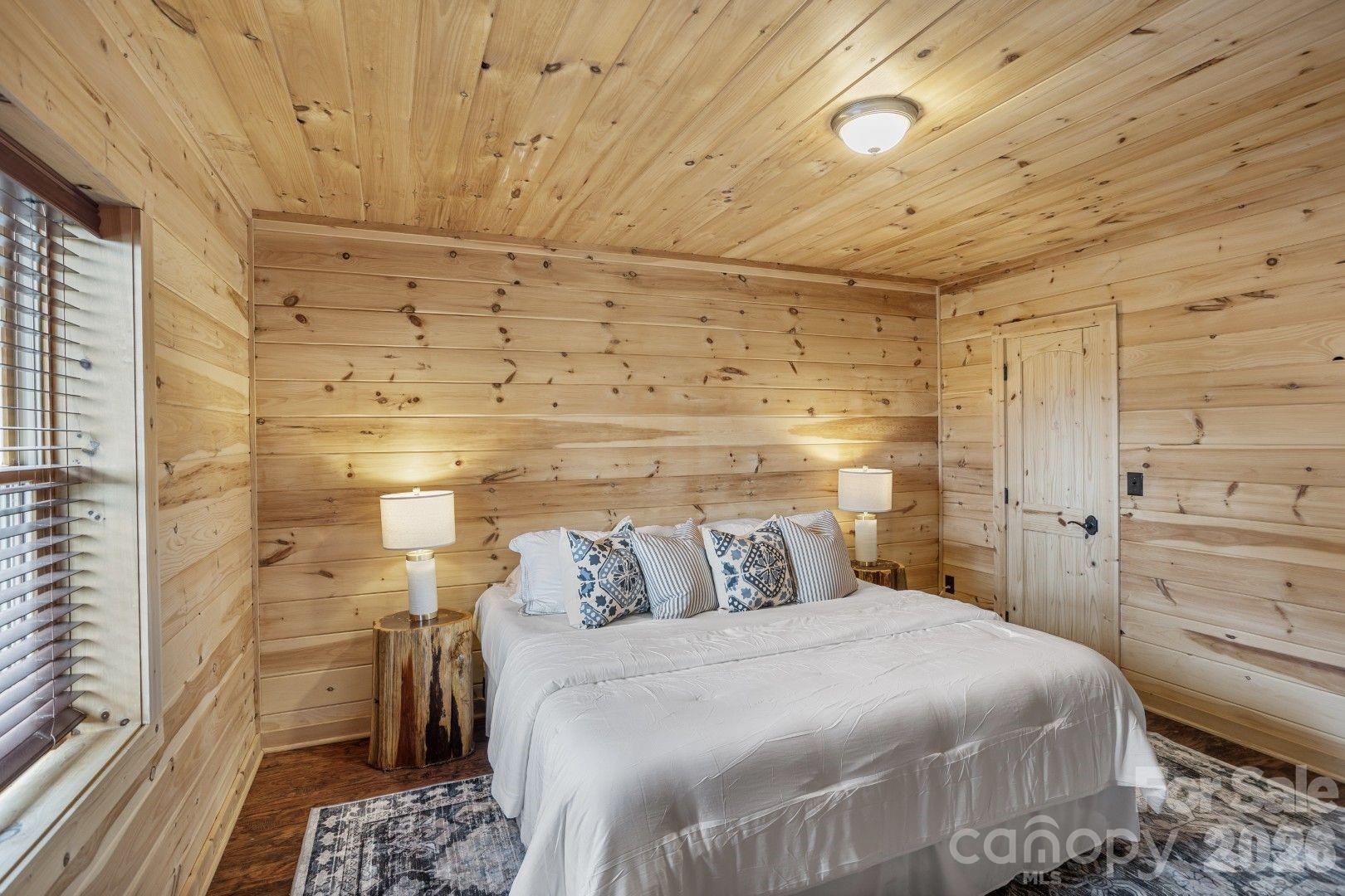 Edgewater - Residential