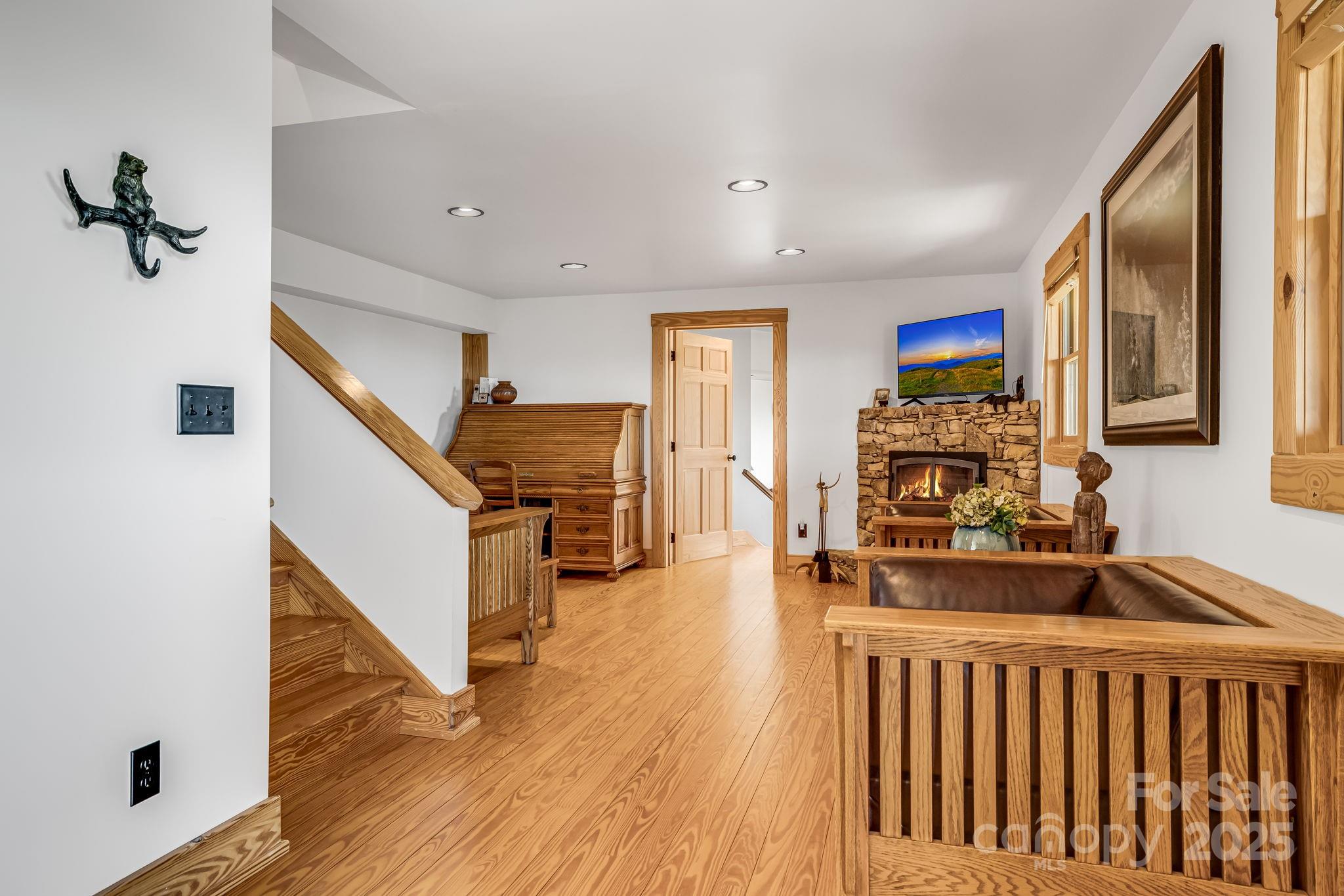 Wolf Laurel - Residential