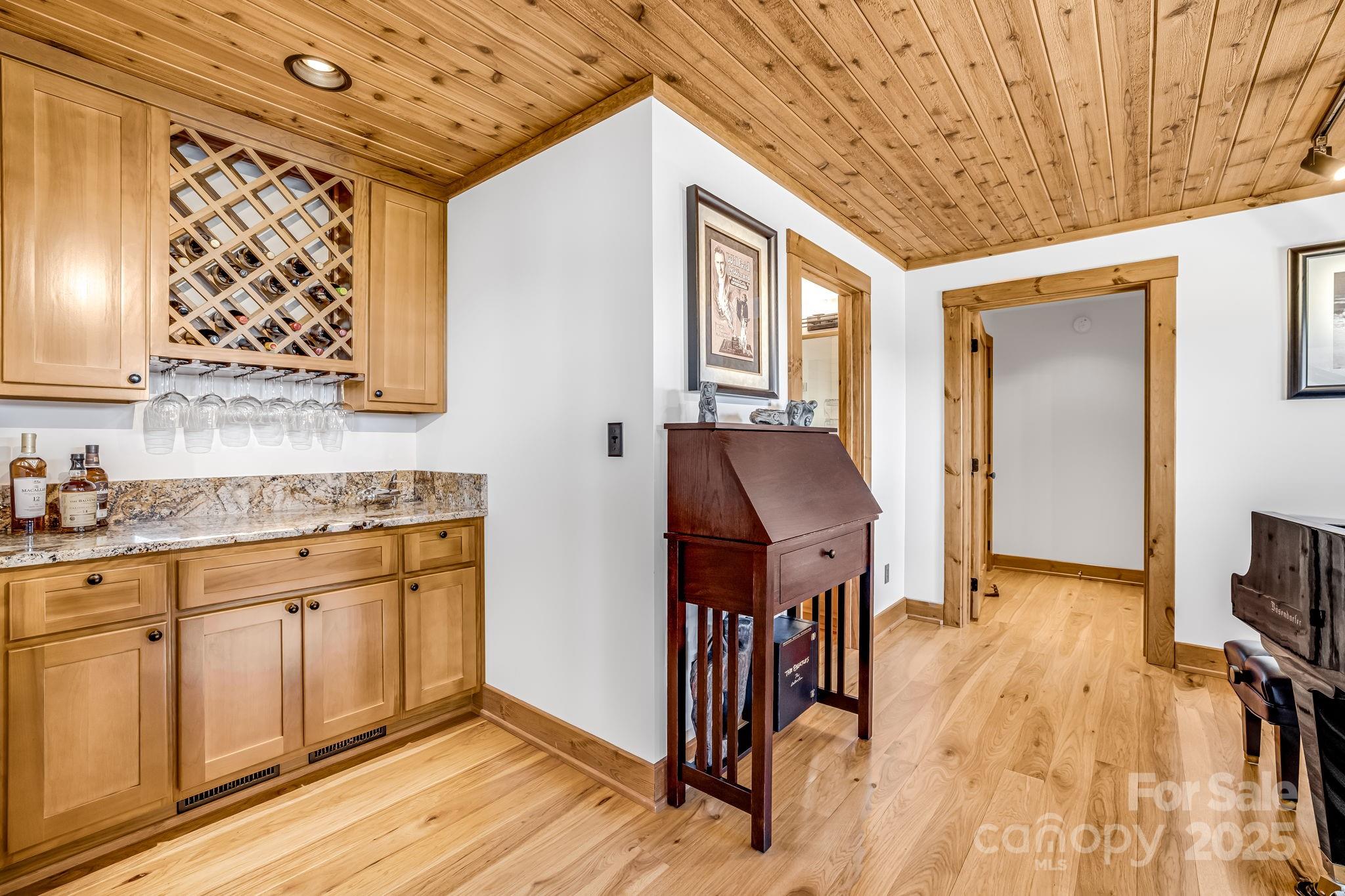 Wolf Laurel - Residential