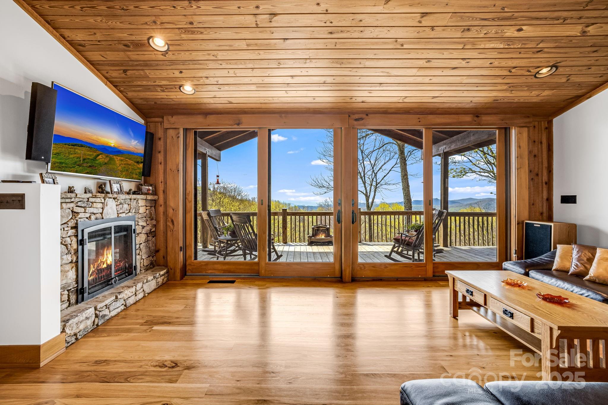 Wolf Laurel - Residential