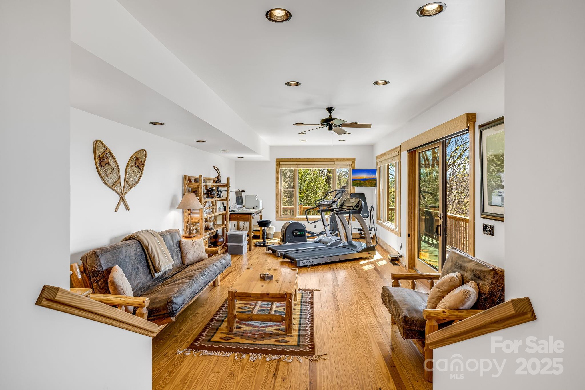 Wolf Laurel - Residential