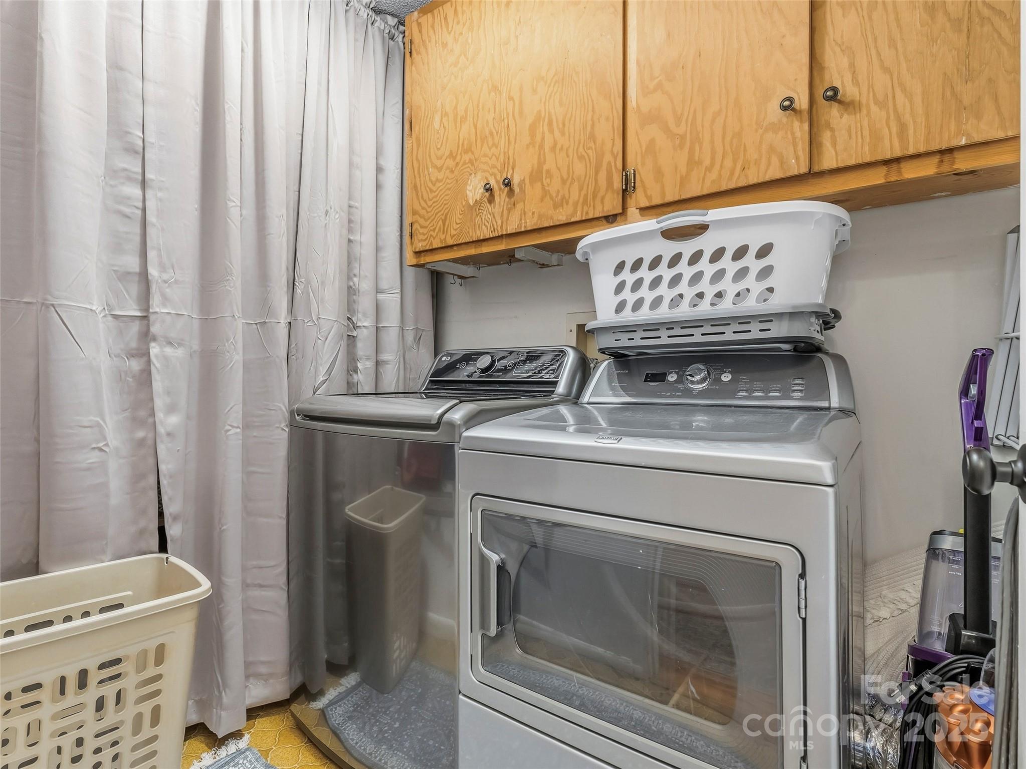 Knob Creek - Residential