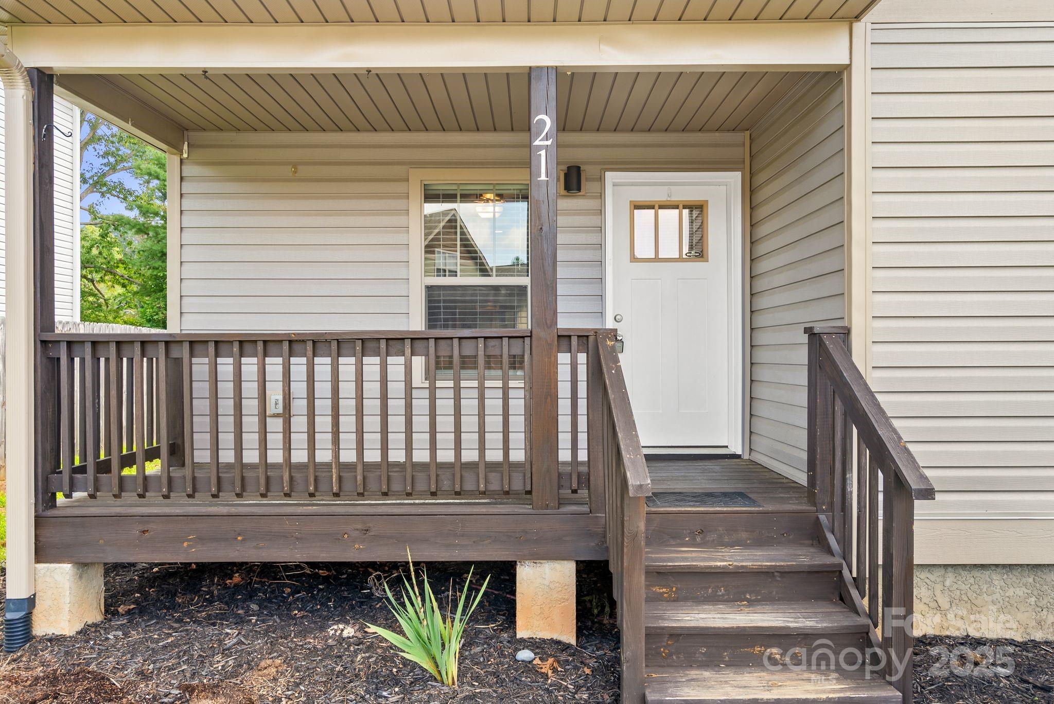 21 Lillie Farm Lane
