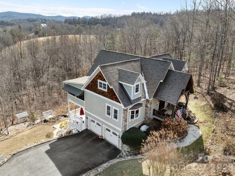 410 Lamp Post Drive Zirconia NC 28790