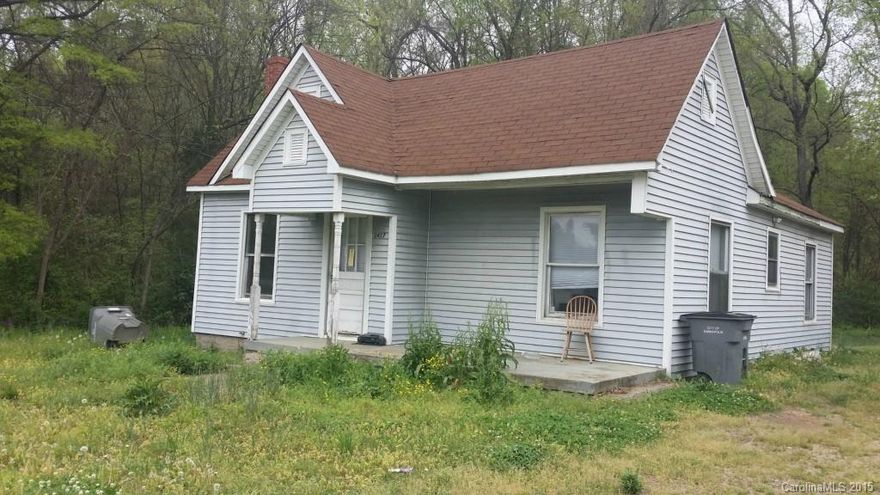 Ranch home .26 acres. Bank foreclosure. 2419 Lane St and 810 Carolyn also available for bundle deal. Great deal for investors. May be on shared well with 2419 Lane St. Think well is on this property. Can connect to city water/sewer. Zoned Neighborhood/Commercial/Office. Sold AS-IS and WHERE-IS with all faults and w/o representation or warranties of an kind or nature.