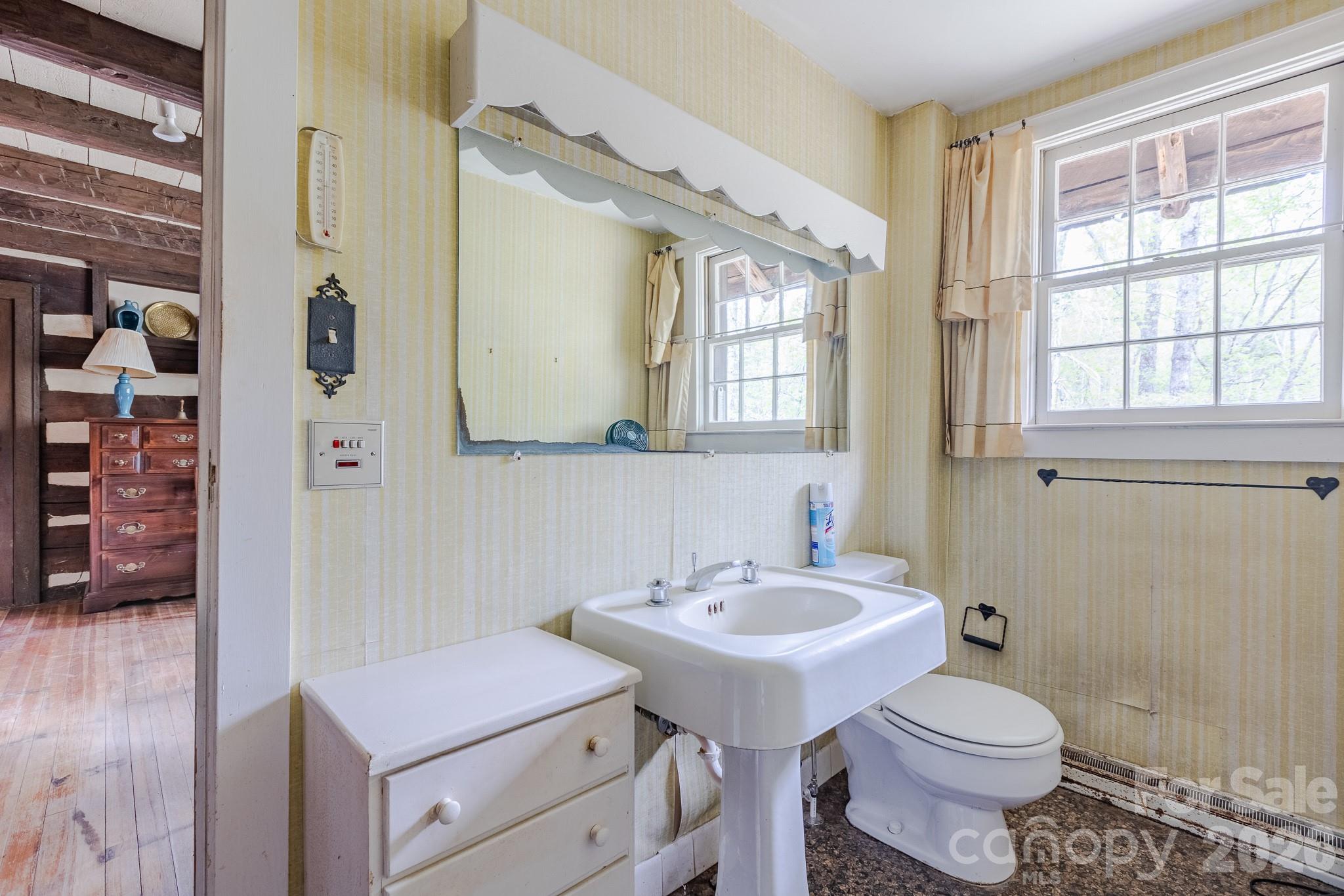 1971 Swiss Pine Lake Dr, Spruce Pine, NC, 28777, USA, 2 Bedrooms Bedrooms, ,3 BathroomsBathrooms,Residential,Active,1971 Swiss Pine Lake Dr,4386053