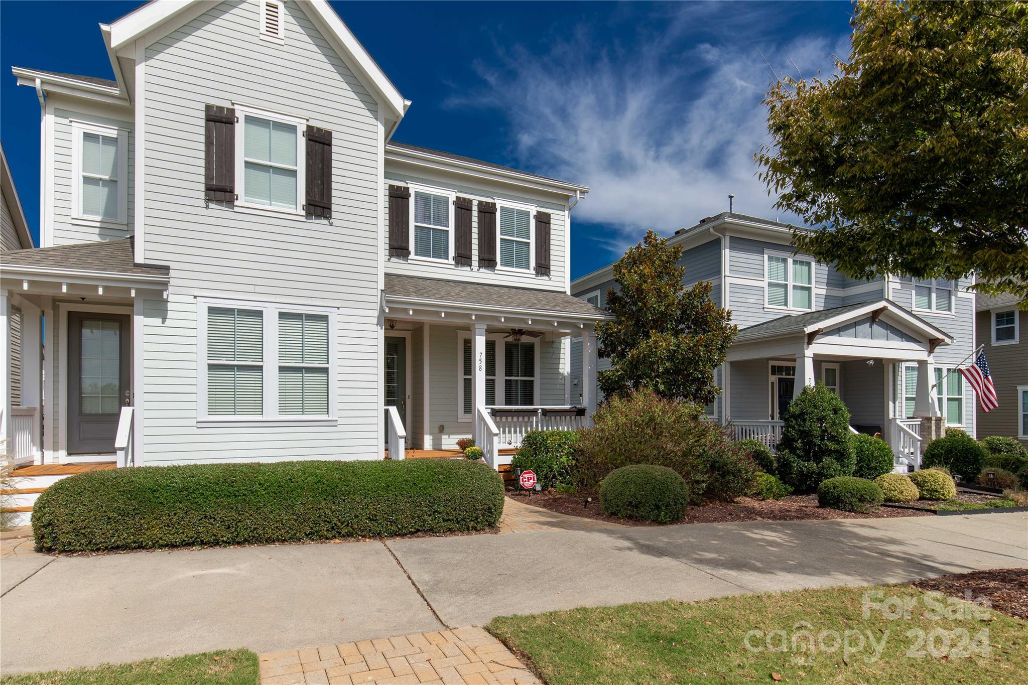 Riverwalk - Residential