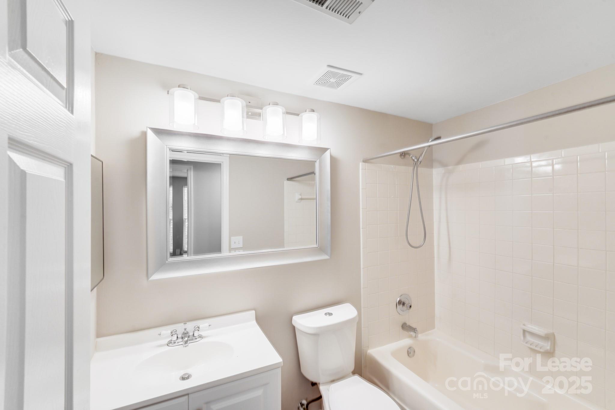 Walden on Carmel - Residential Lease
