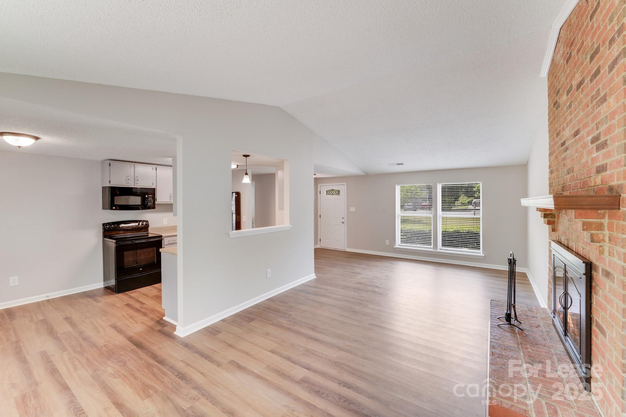 Walden on Carmel - Residential Lease