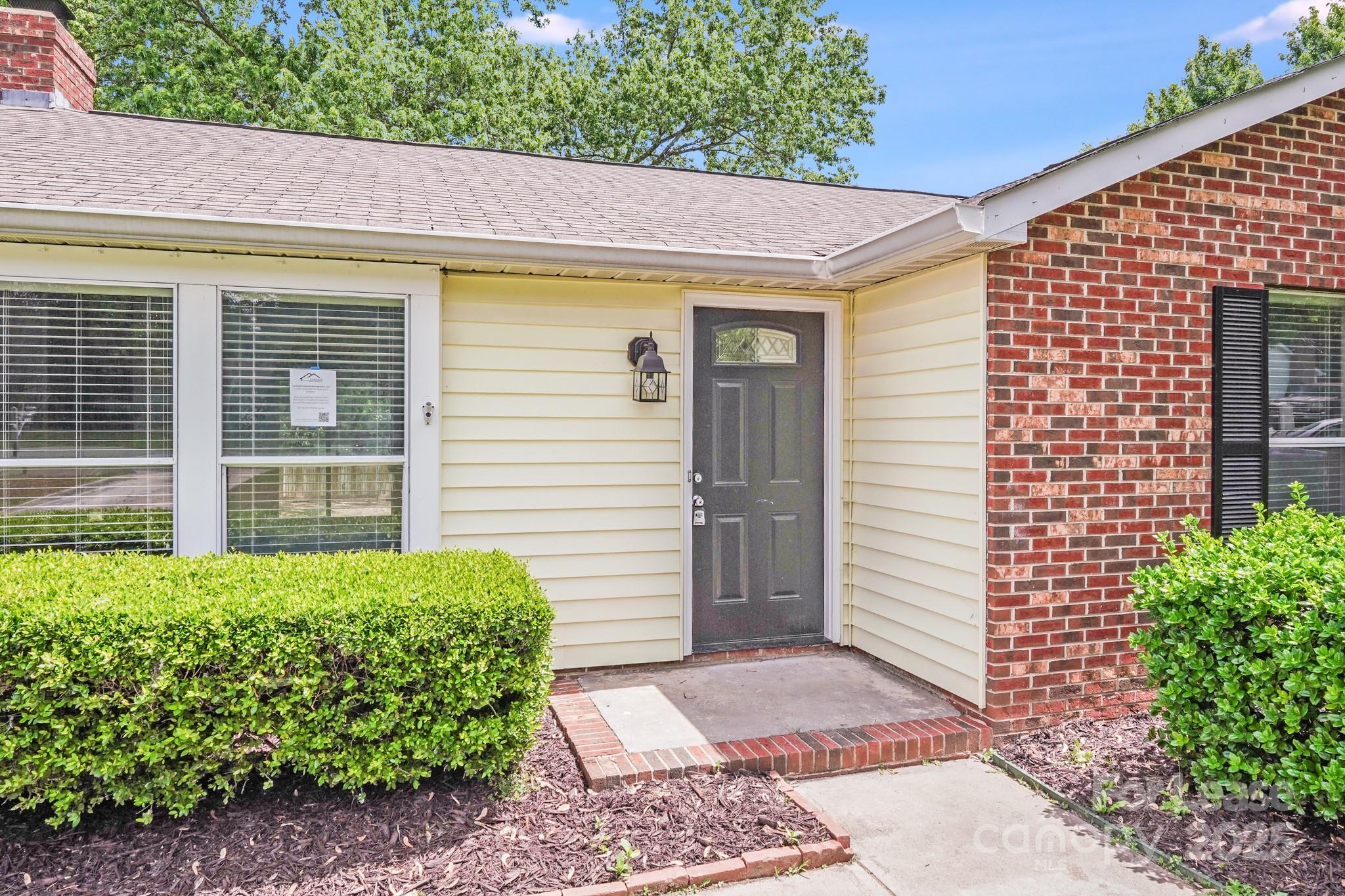 Walden on Carmel - Residential Lease