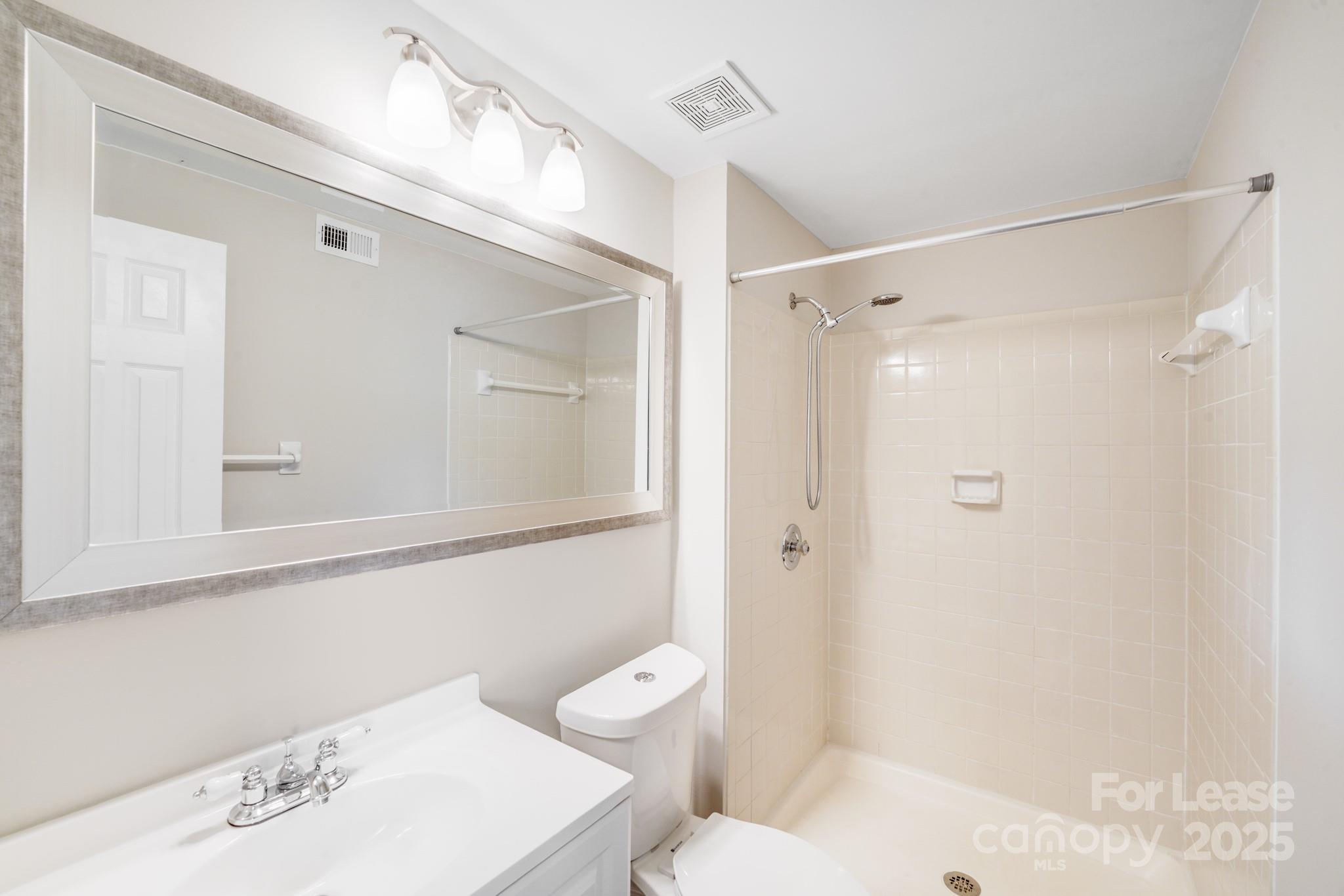 Walden on Carmel - Residential Lease