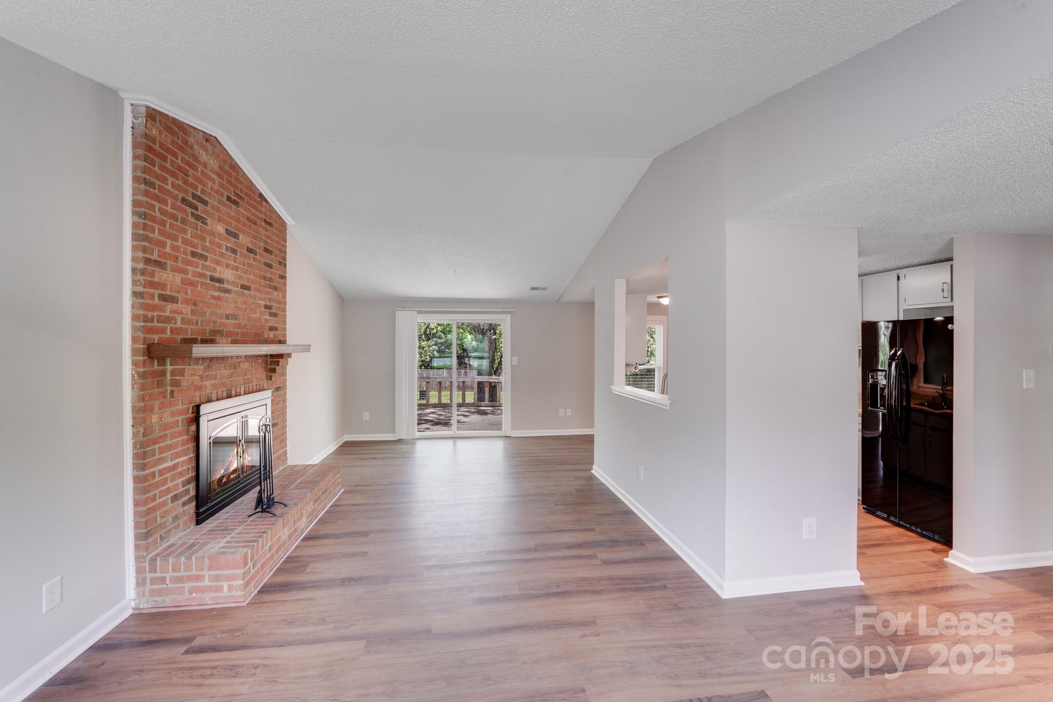 Walden on Carmel - Residential Lease
