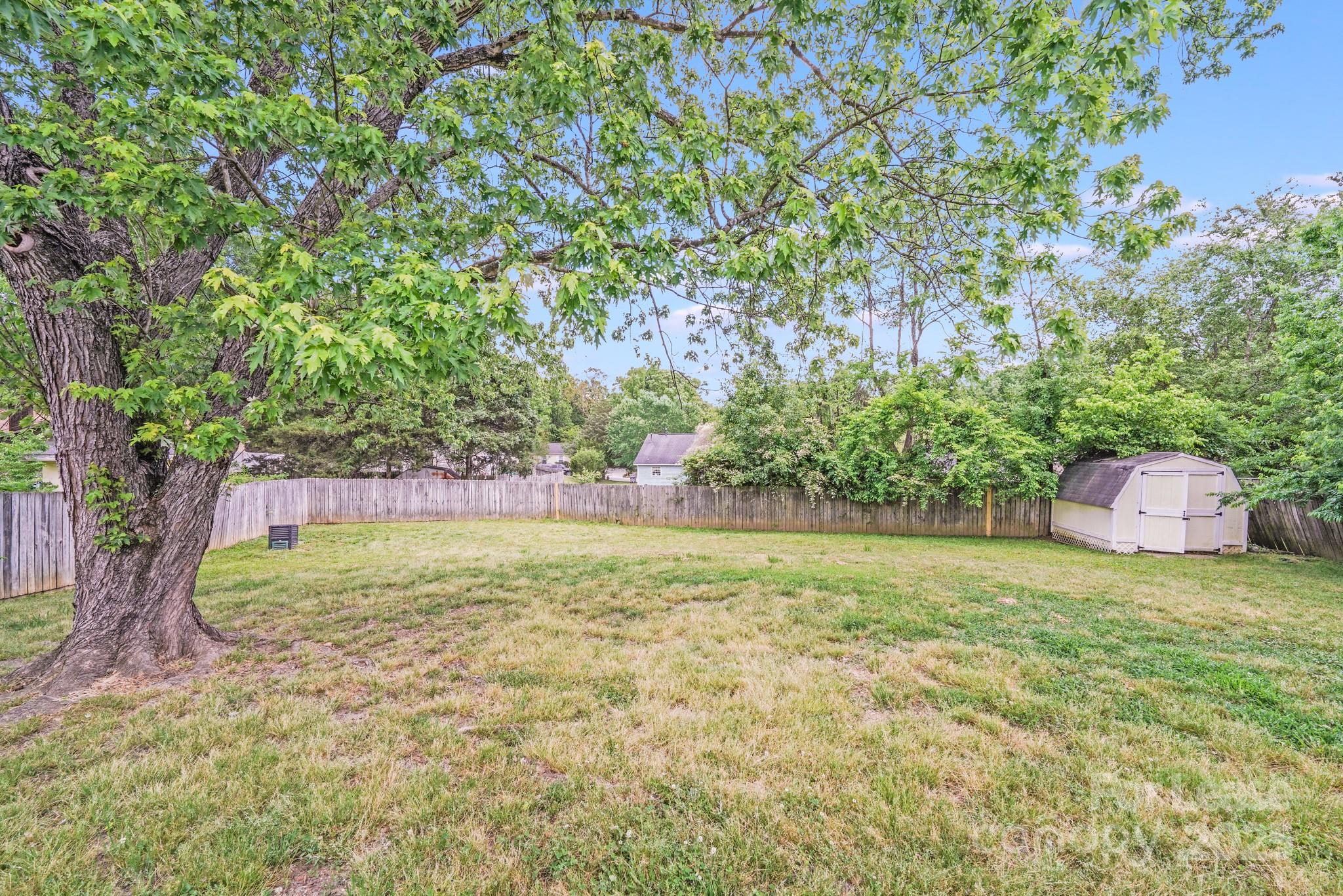 Walden on Carmel - Residential Lease