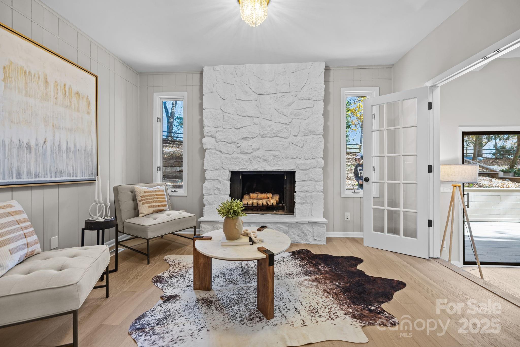 8117 Rising Meadow Road