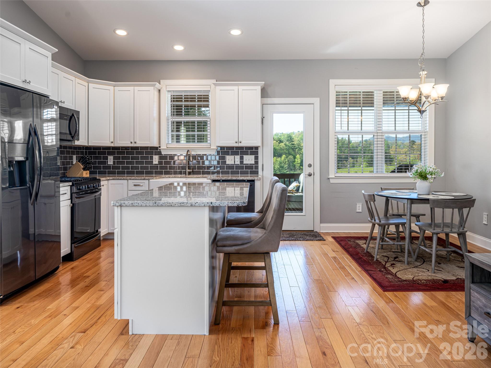 The Views at Rose Hill - Residential