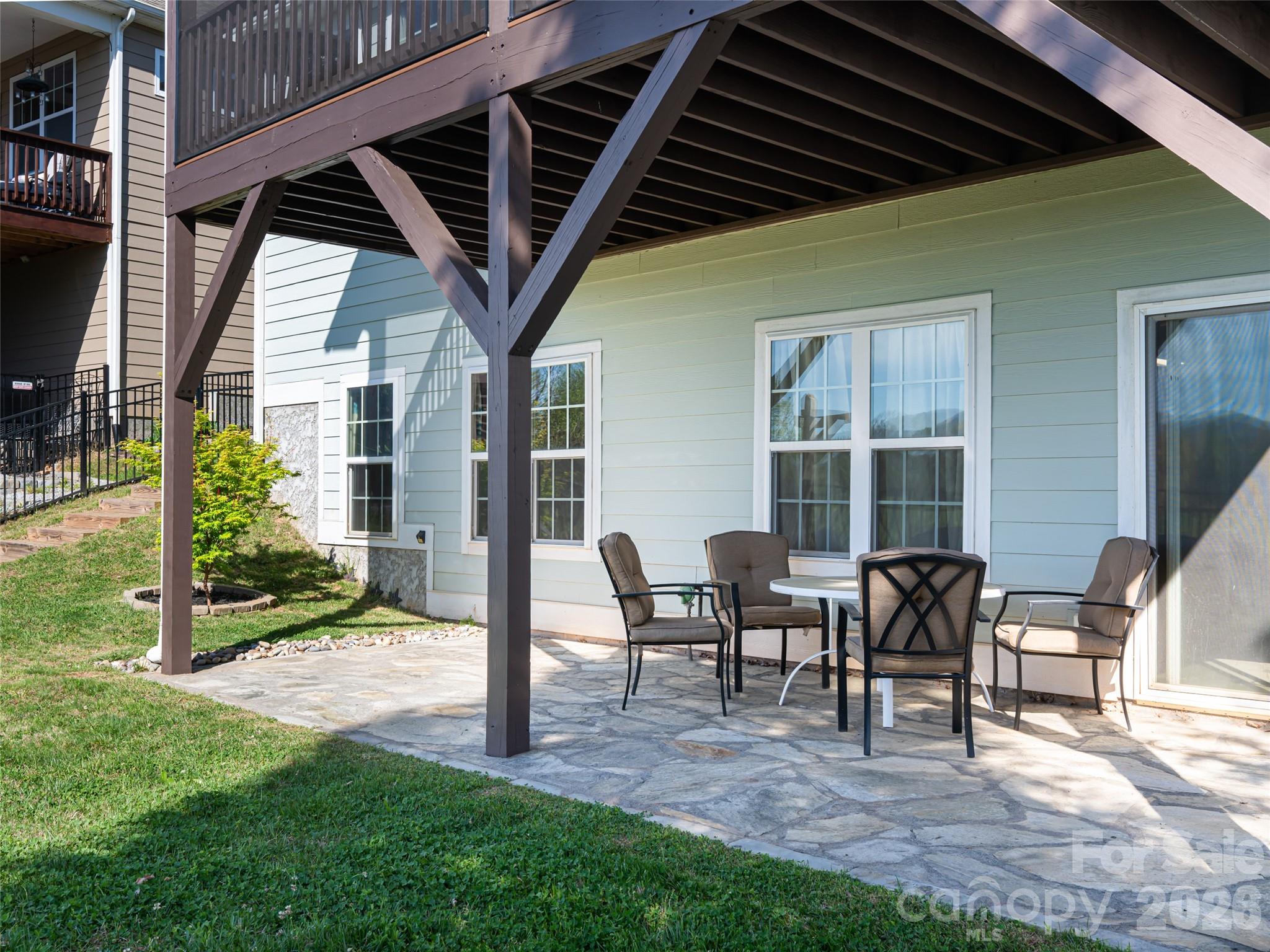 The Views at Rose Hill - Residential