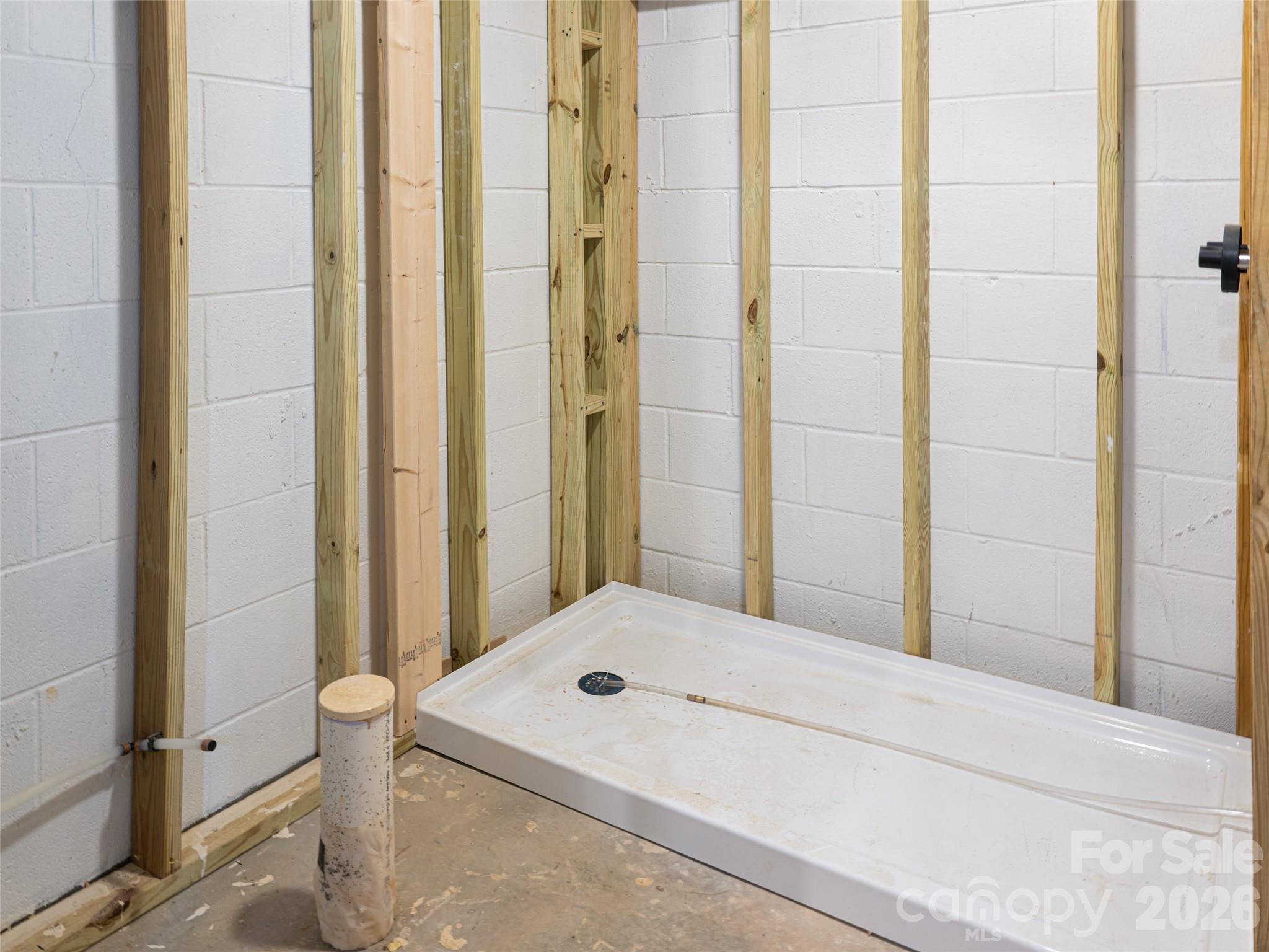 The Views at Rose Hill - Residential