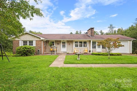 Photo of 1074 Nikanor Road, West Jefferson, NC 28694 (MLS # 4289358)