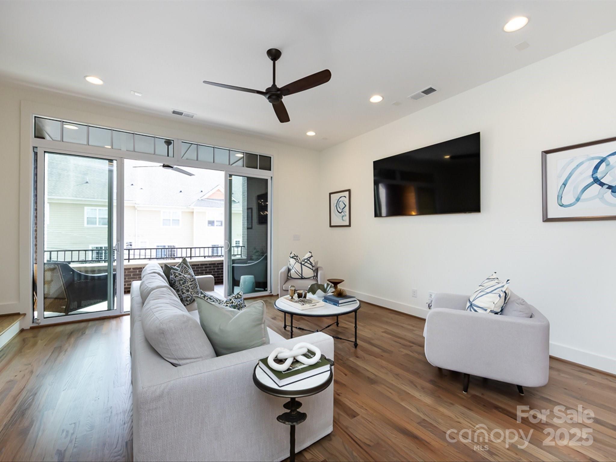 Elizabeth - Residential