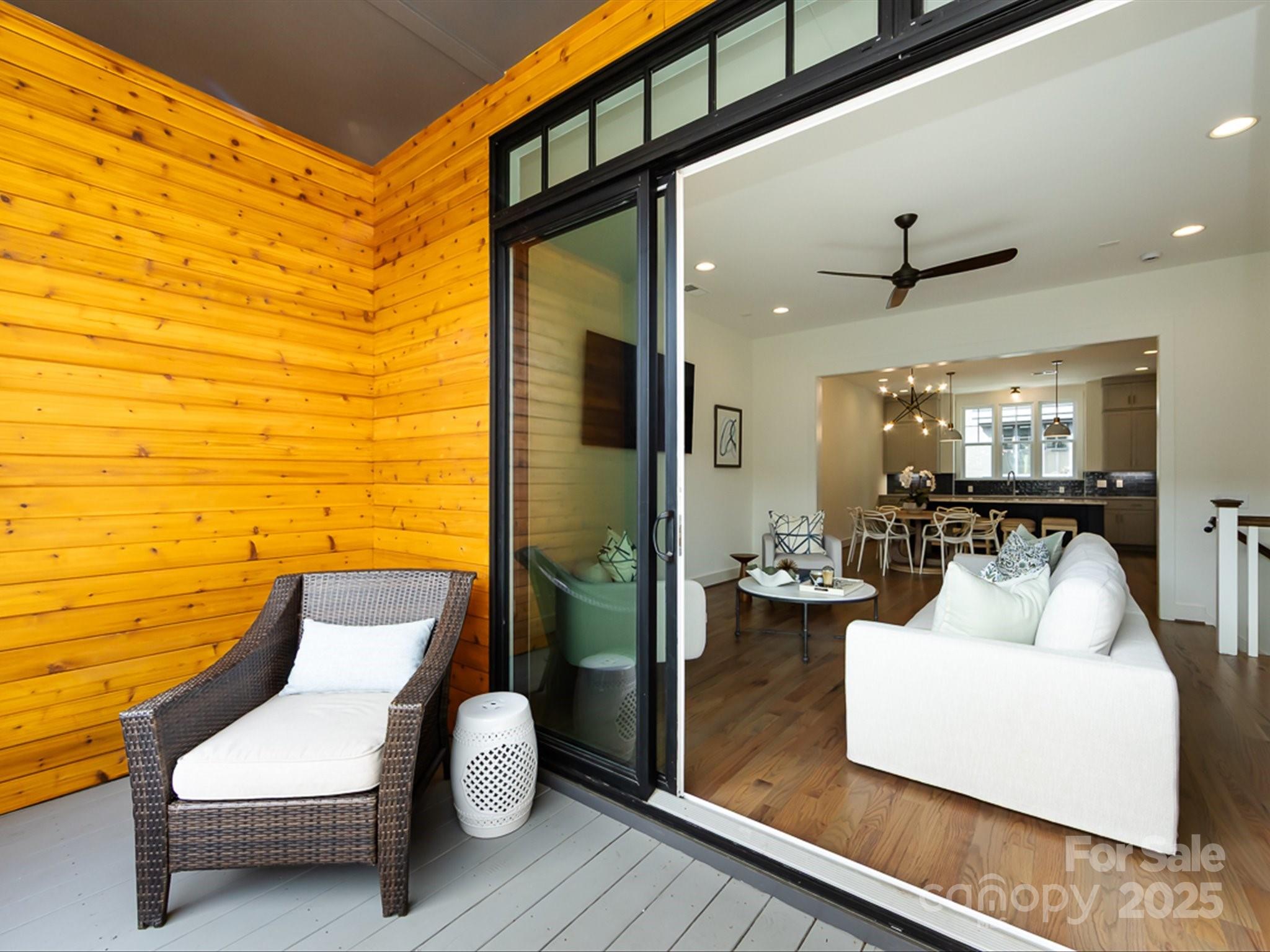 Elizabeth - Residential