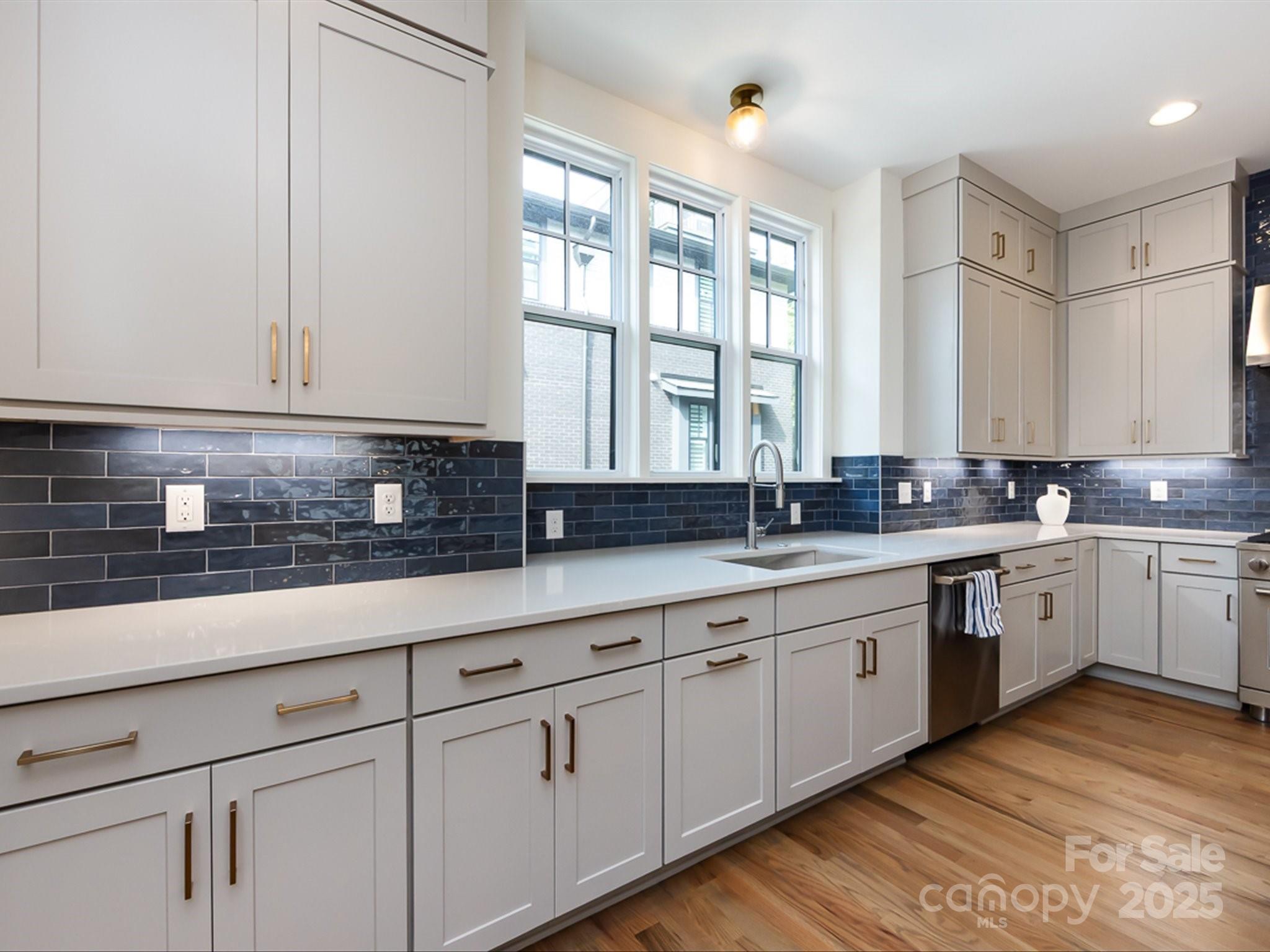 Elizabeth - Residential