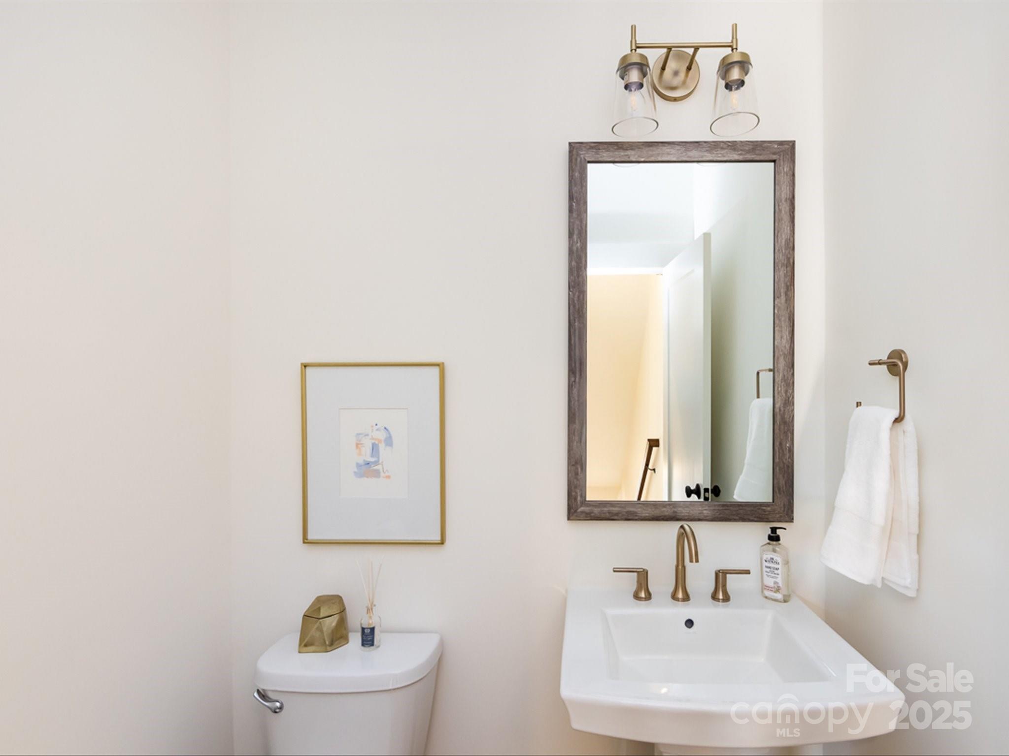 Elizabeth - Residential