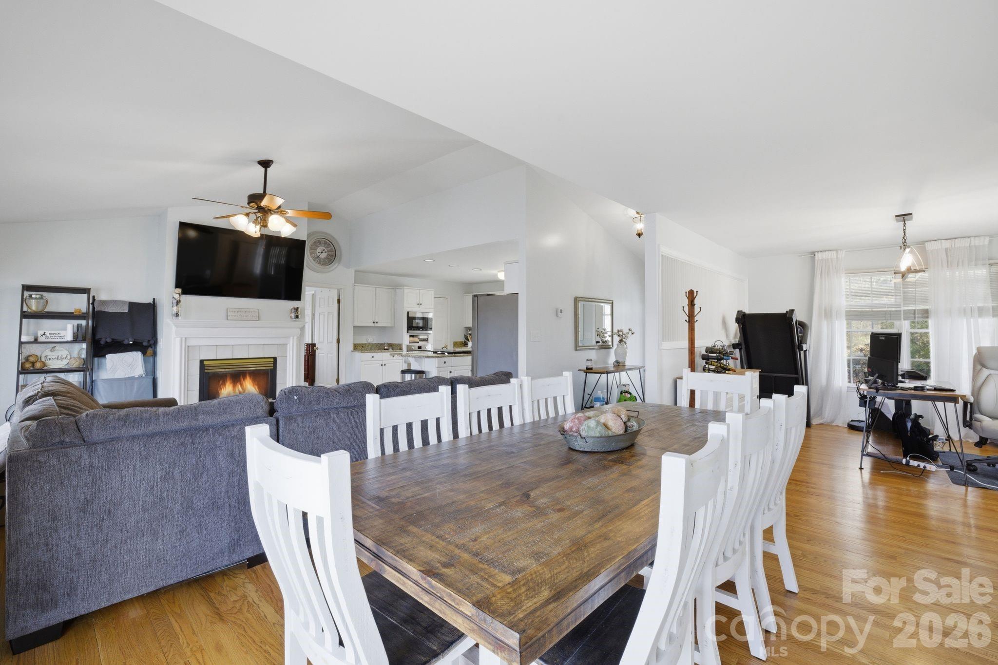 Old Mountain Harbor - Residential