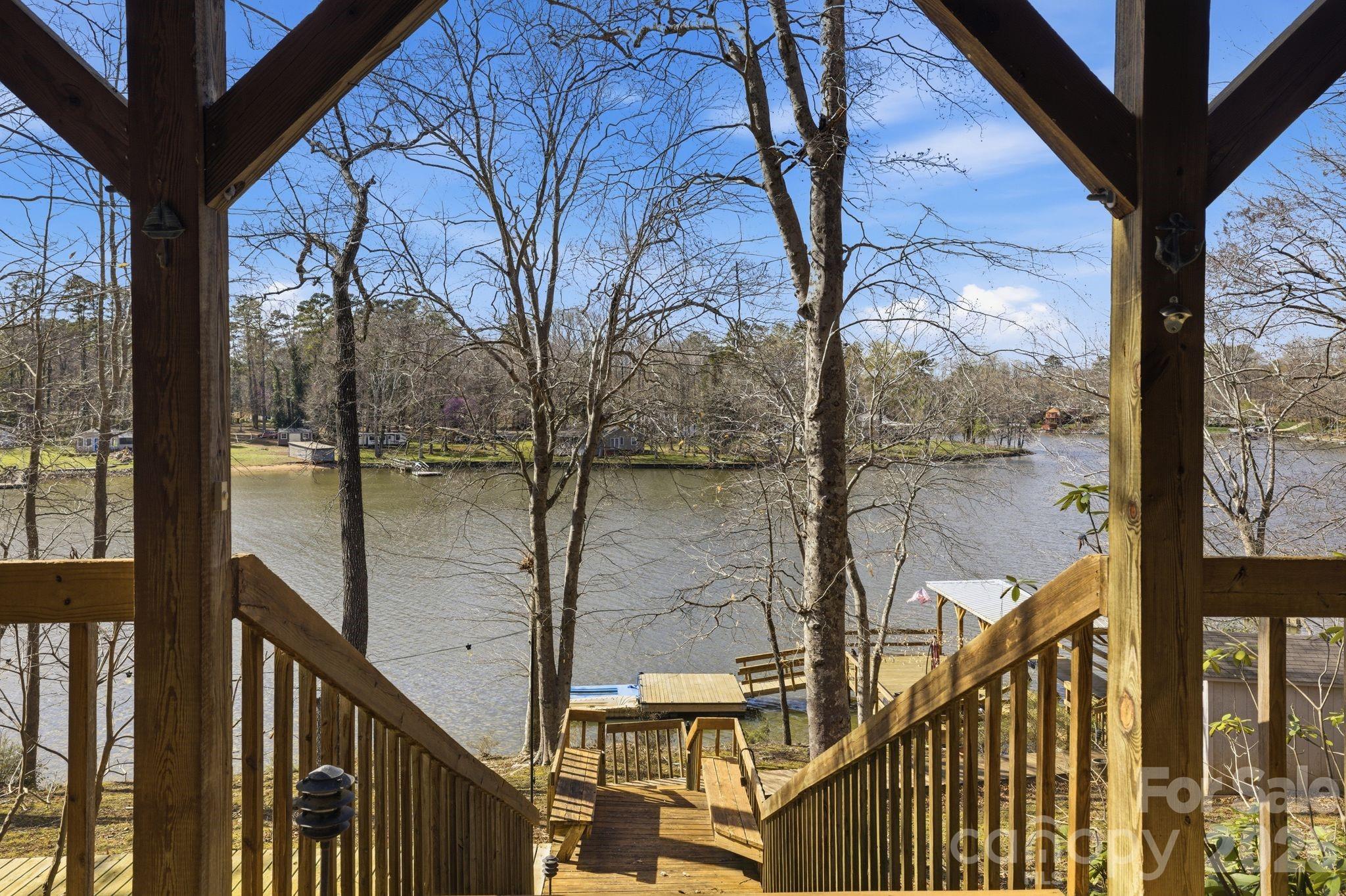 Old Mountain Harbor - Residential