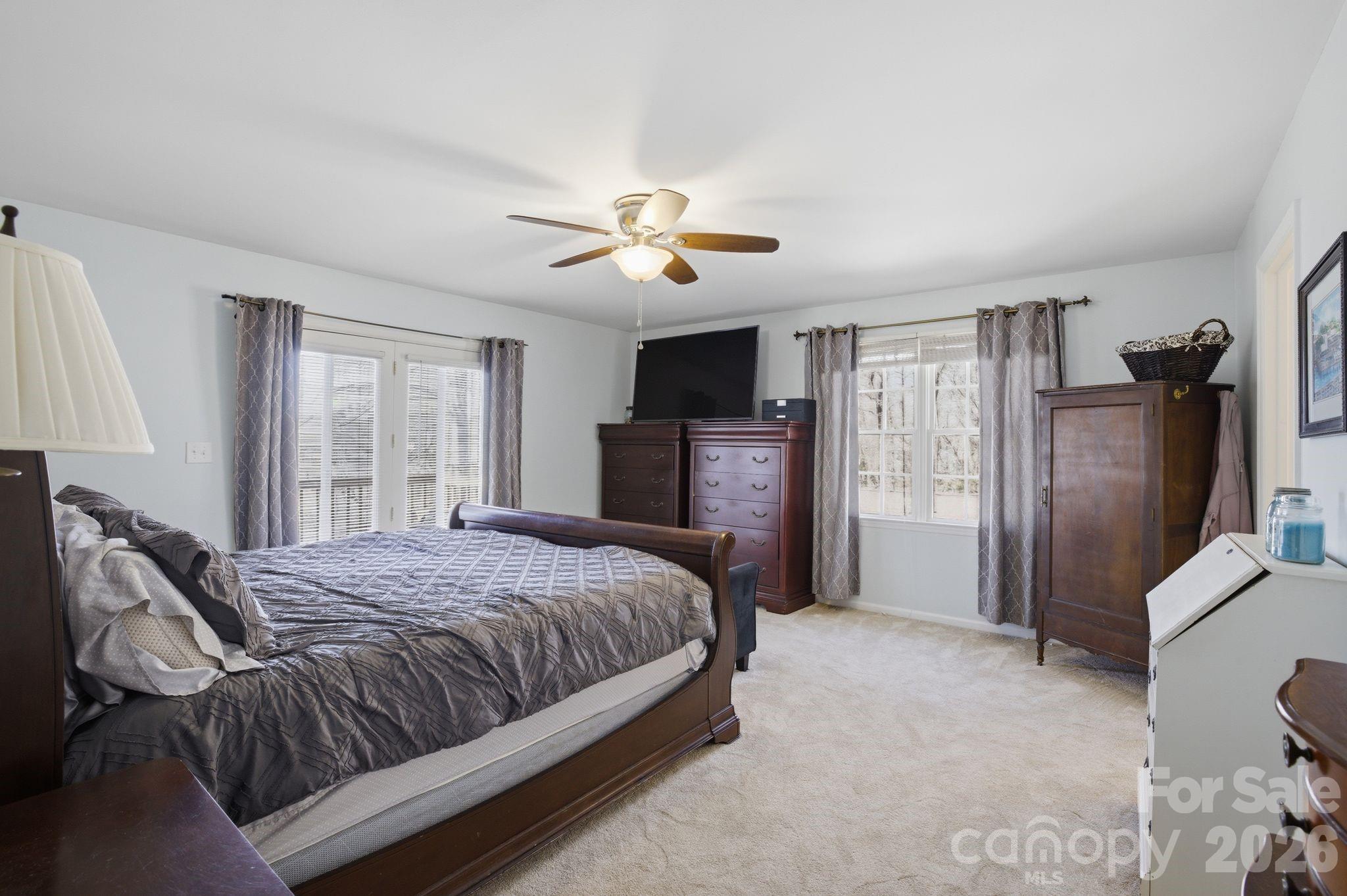 Old Mountain Harbor - Residential