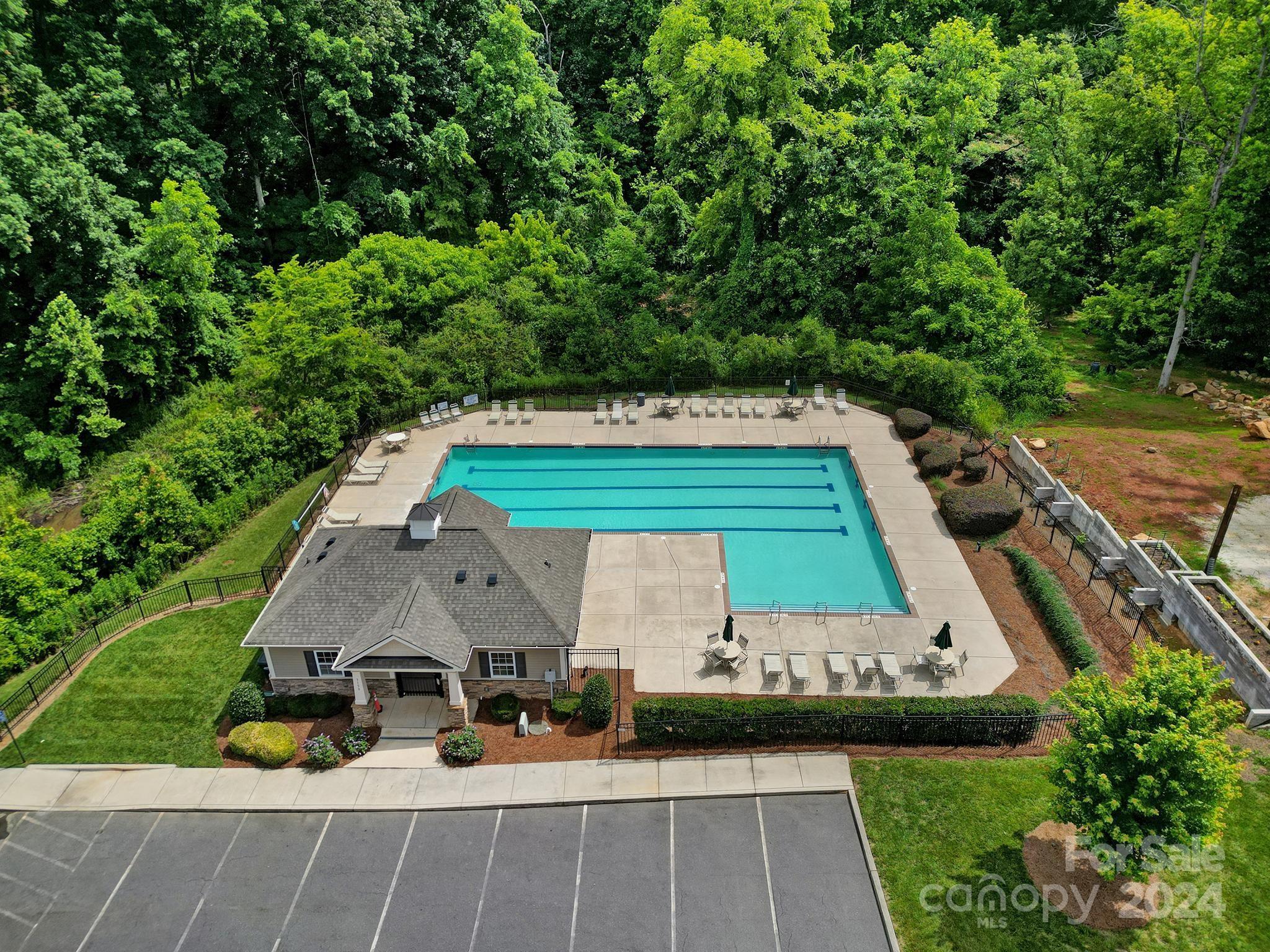 Huntley Glen - Residential