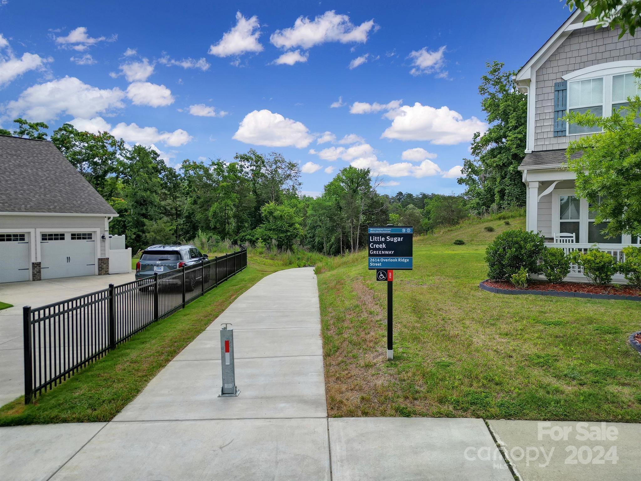 Huntley Glen - Residential