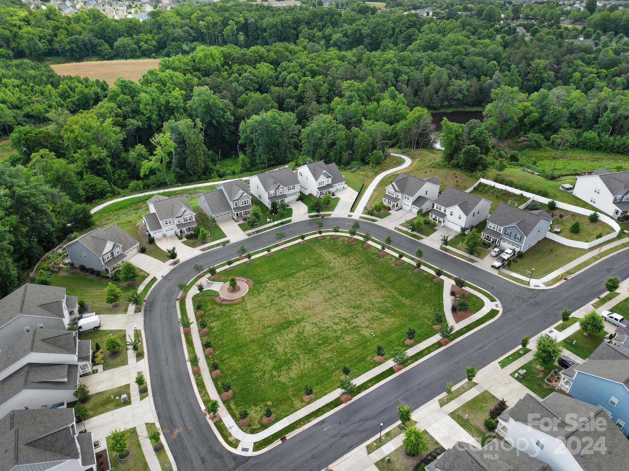 Huntley Glen - Residential