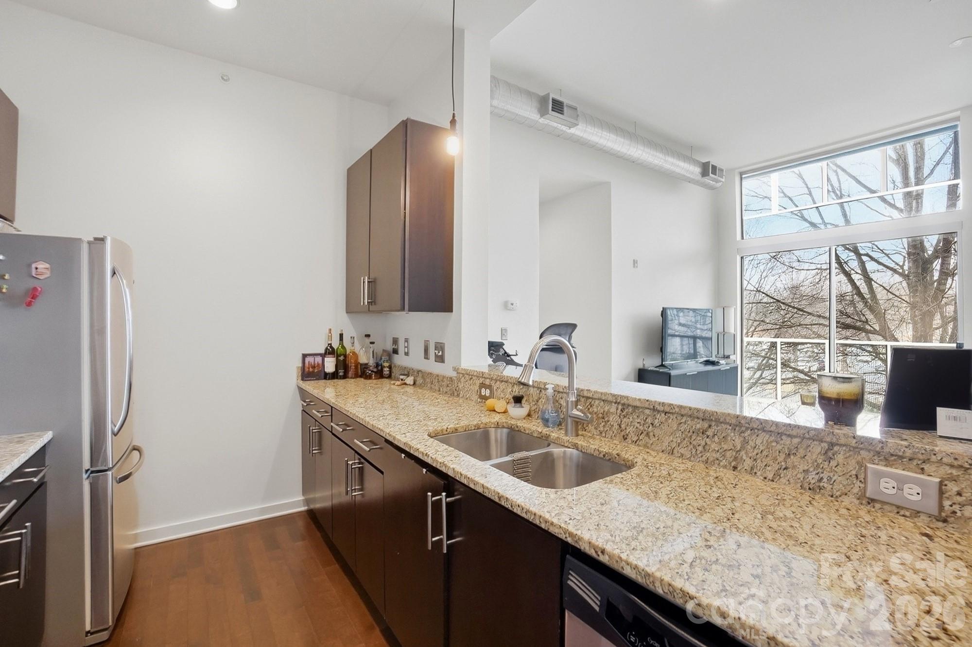 Plaza Vu - Residential