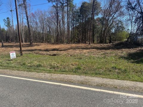 Photo of 2378 Mt. Pleasant Road #2, Sherrills Ford, NC 28673 (MLS # 4249925)