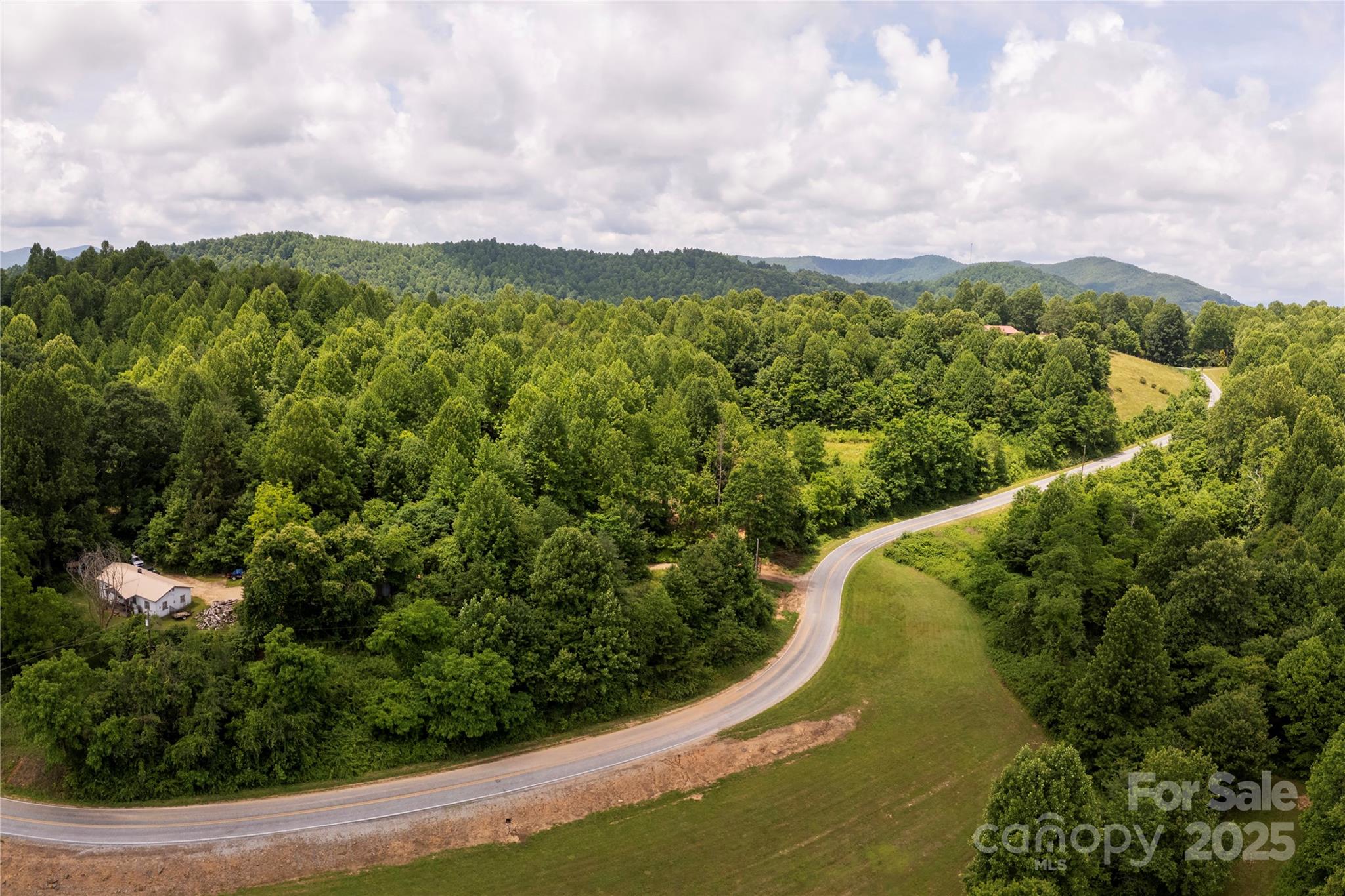 00 Pinnacle Mountain Road