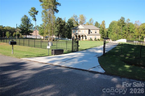 Photo of 145 Bay Shore Drive, Belmont, NC 28012 (MLS # 4434841)