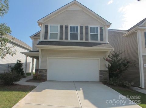Photo of 10814 Derryrush Drive, Charlotte, NC 28213 (MLS # 4329038)