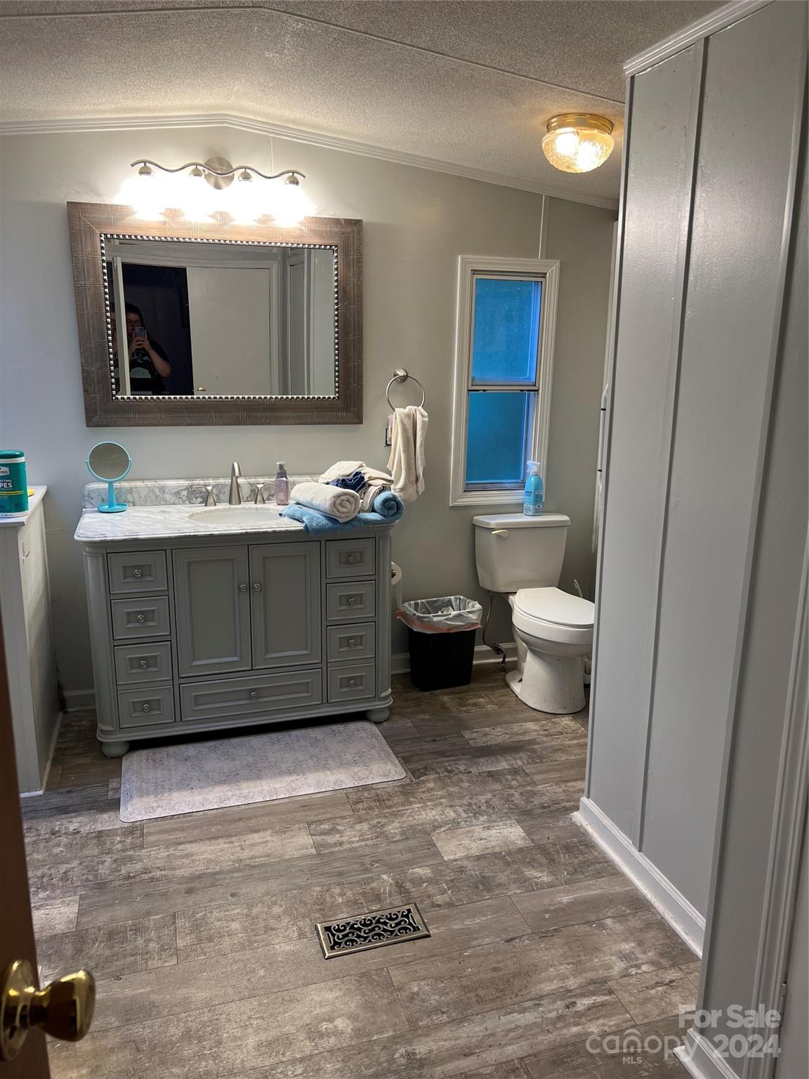 Middlestream - Residential